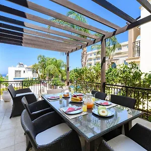 Centro Villa Protaras